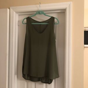 L LOFT Outlet Mixed Media Tank